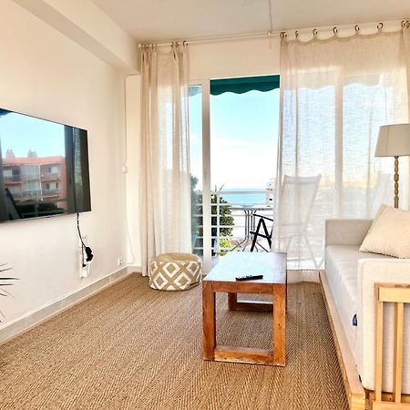 Light-Filled Apartment With Sea Views Torremolinos Luaran gambar