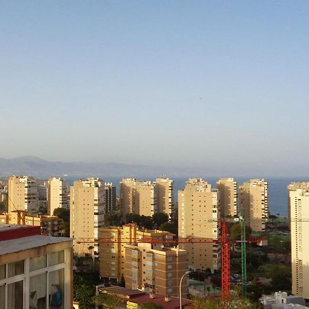 Light-Filled Apartment With Sea Views Torremolinos Luaran gambar